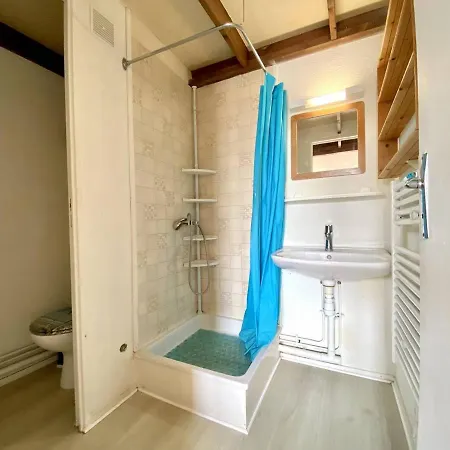 2 Pieces Avec Balcon, A 600m De La Plage, 4 Couchages, - Fr-1-246a-263 * Dolus d'Oléron